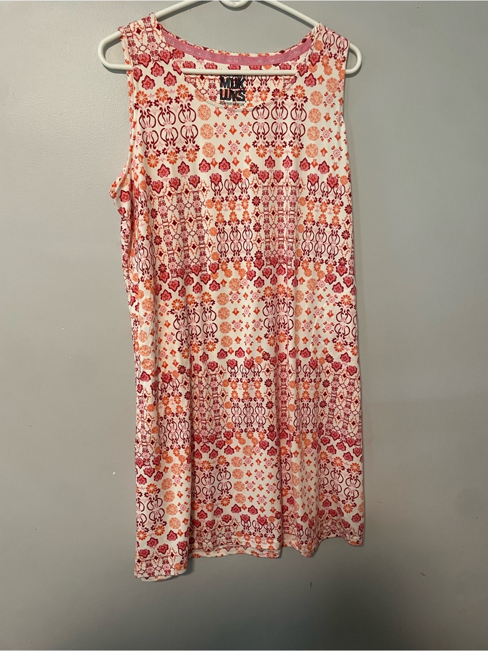 MUK LUKS Sleeveless Patterned Shift Dress - Pink & Orange L